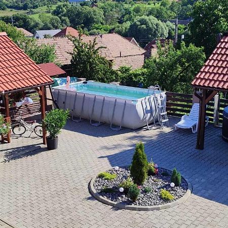 Farkaslaki Panorama Vendeghaz Hotel Lupeni  Exterior photo